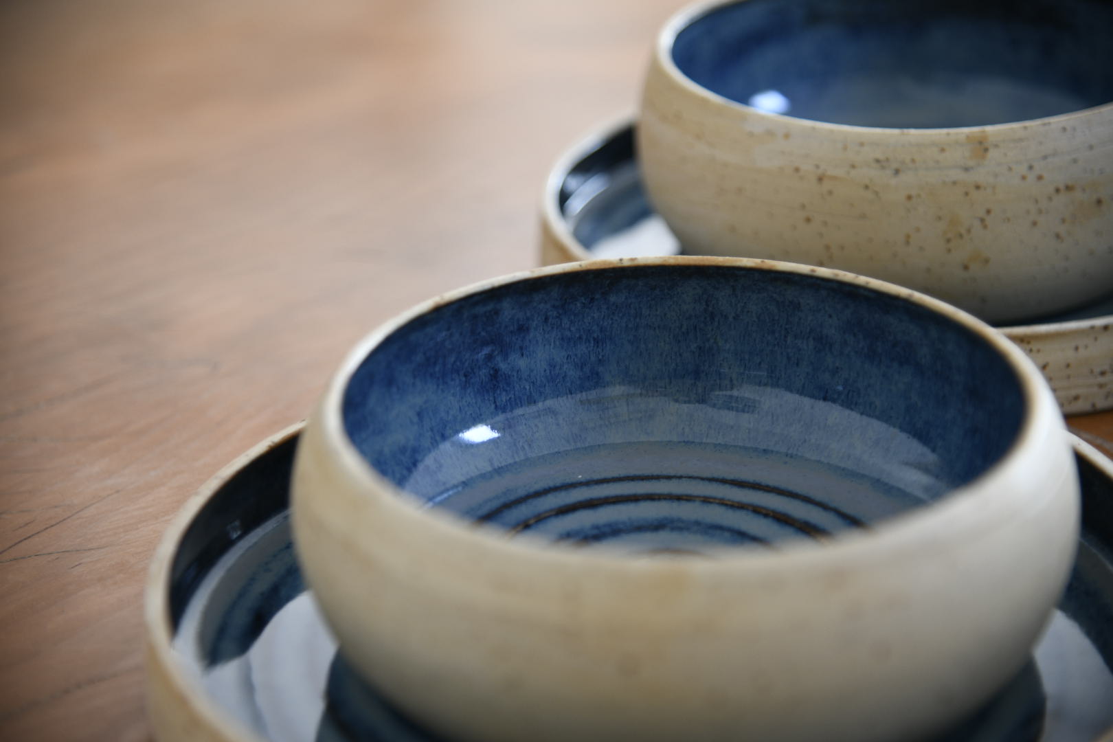 Ultramarine Blue Line 18