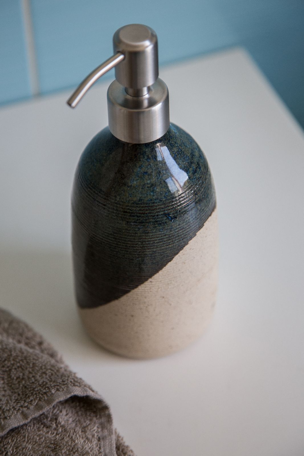set da bagno dispenser sapone, porta spazzolini, diffusore 2