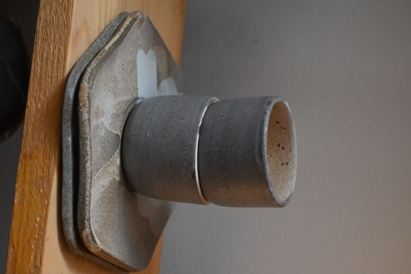 coppia di tazzine in gres grigio