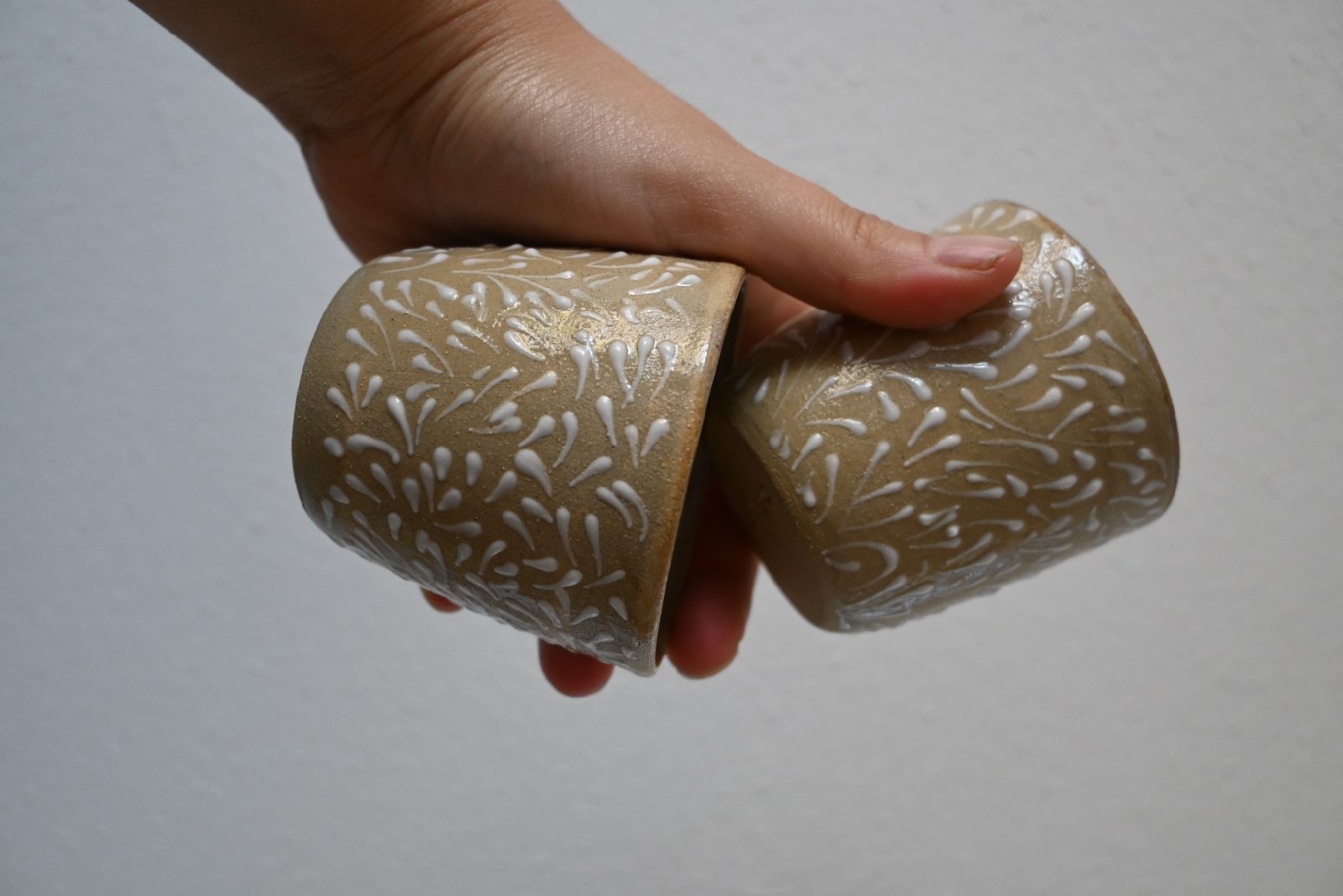 coppia di tazzine lucide collezione PIZZO